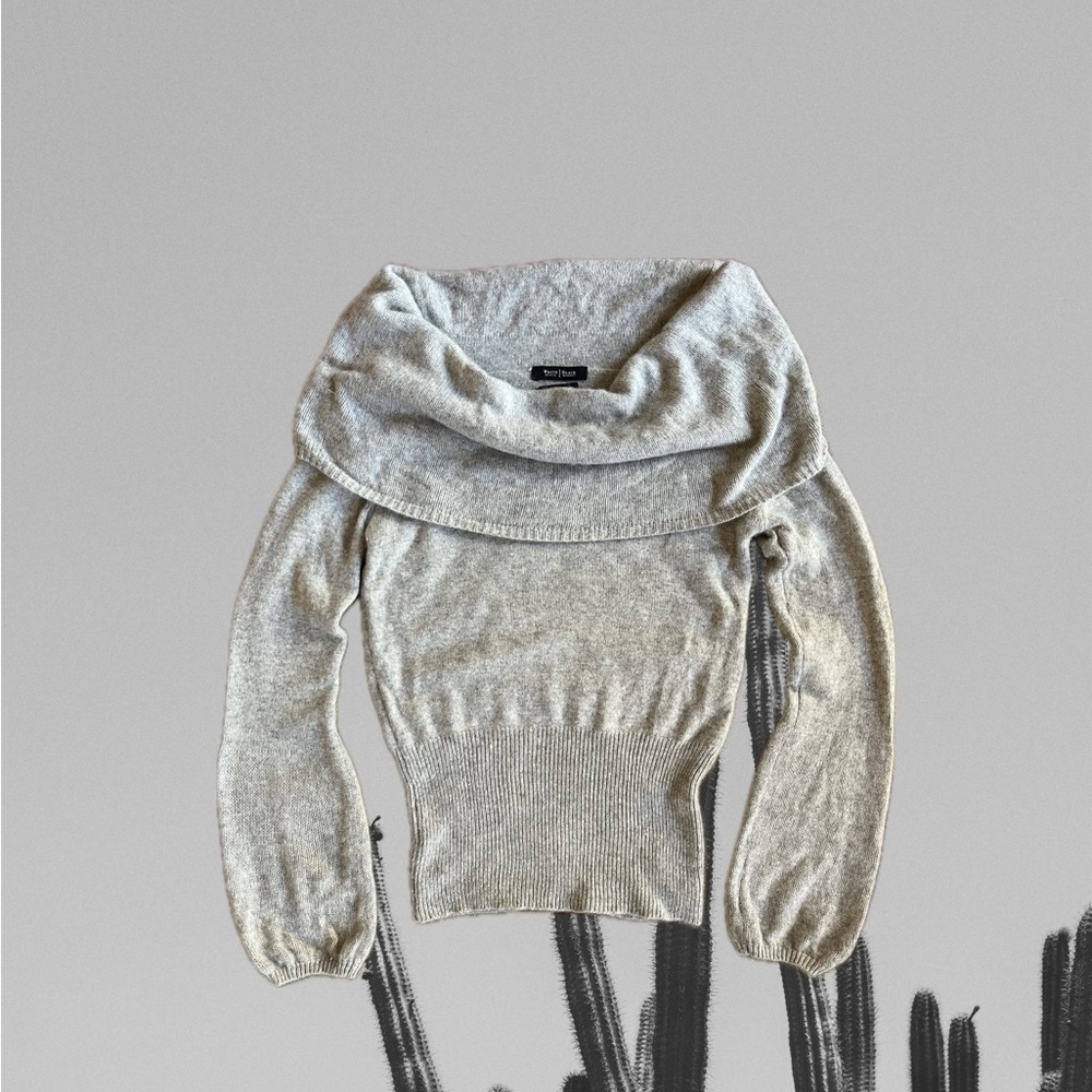 White House | Black Market 100% cashmere sweater